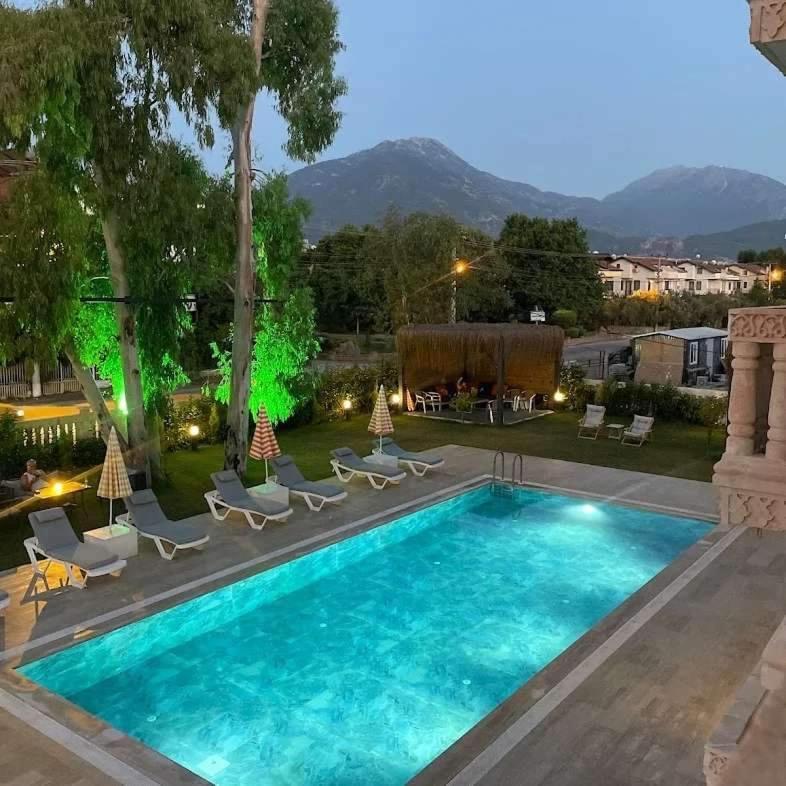 Kalender Pansion Aparthotel Fethiye Bagian luar foto
